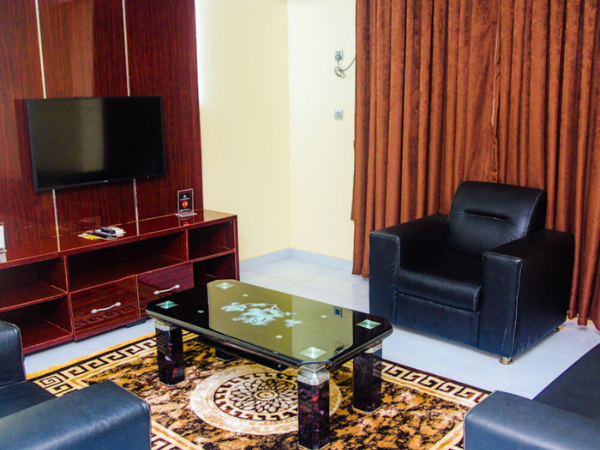 MINI AMBASSADOR SUITE - Image 4