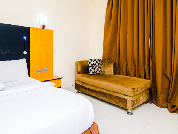 TOWER STUDIO - Image 3